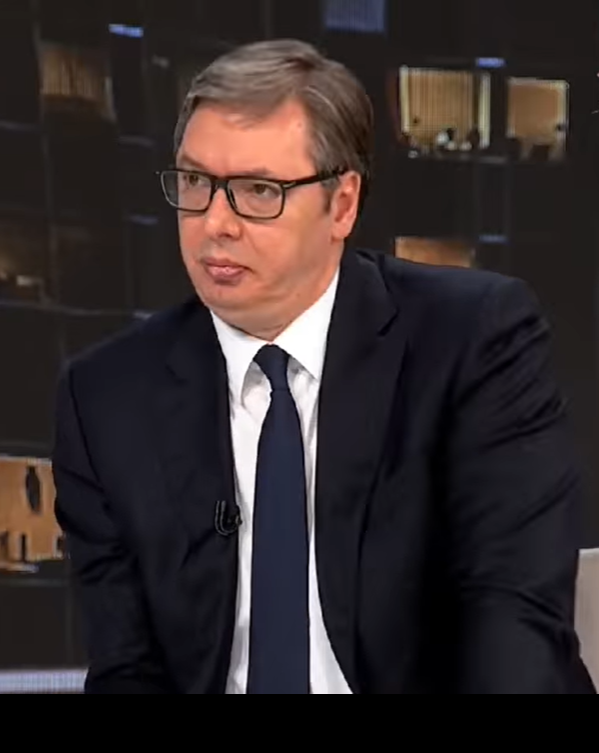 VUČIĆ DA SE IZVINI